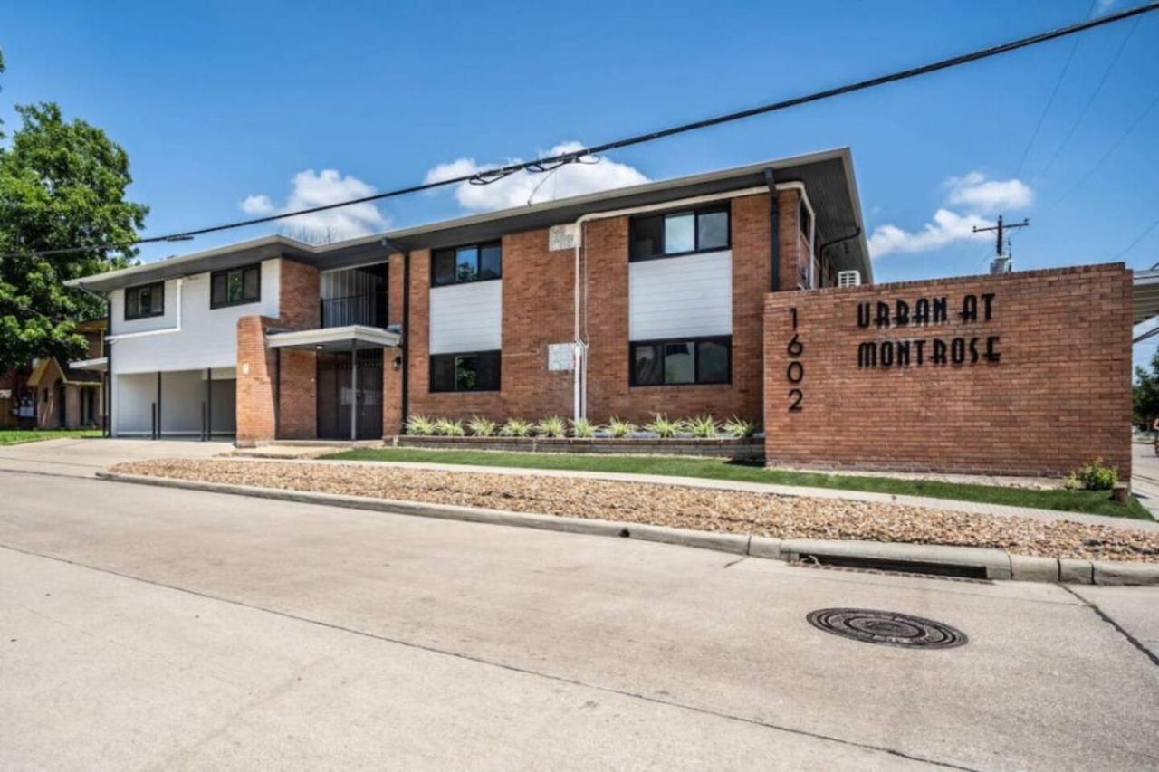 Roomy Urban Apartment Montrose! Free Parking #3 Χιούστον Εξωτερικό φωτογραφία