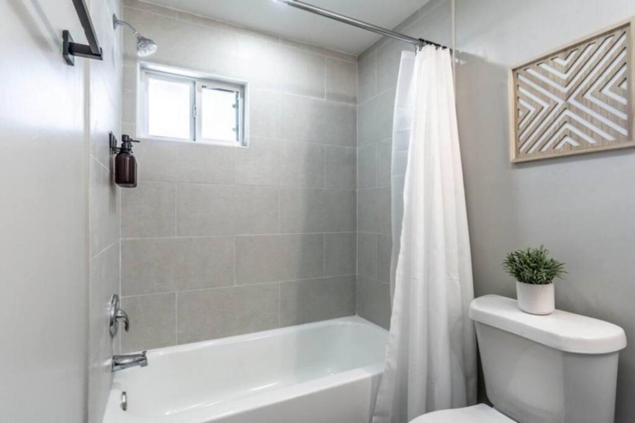 Roomy Urban Apartment Montrose! Free Parking #3 Χιούστον Εξωτερικό φωτογραφία